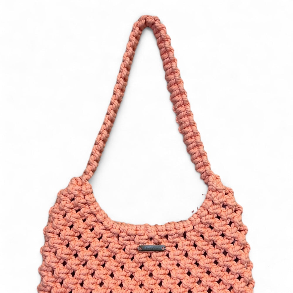 Borsa a mano e a tracolla in macramè con bocca di cuccioli