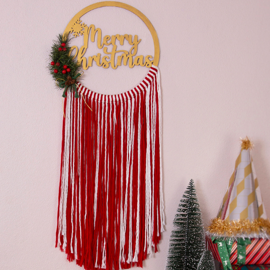 Macrame Merry Christmas Wreath Wall Hanging